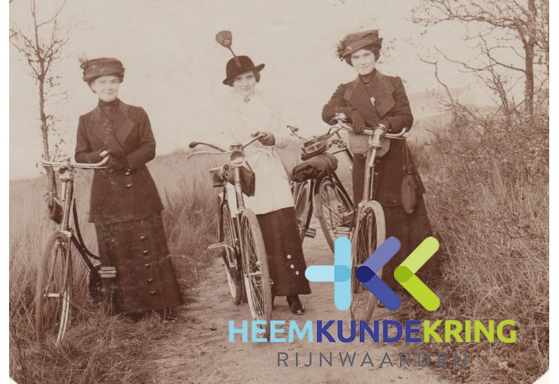 br114 Paula , Leonie en nicht fietstocht